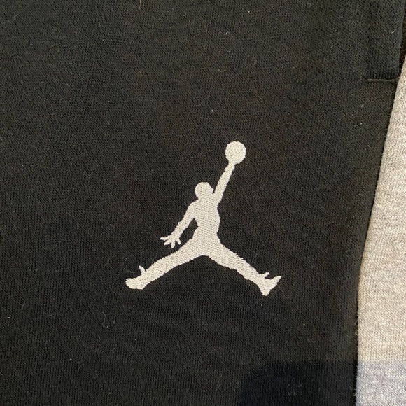 COPY - Air Jordan Sweatpants - Picture 4 of 11
